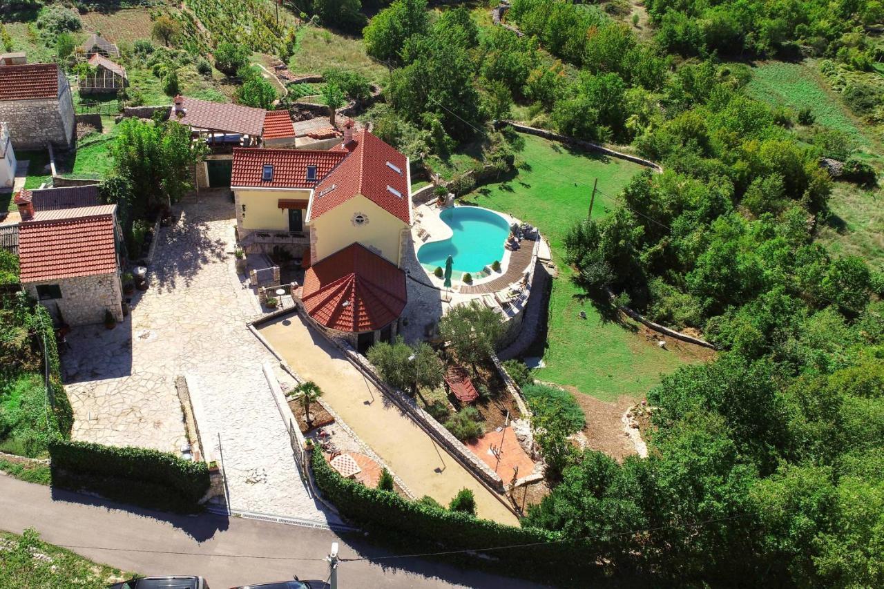 Holiday Home Casa Country Zadvarje Exterior foto